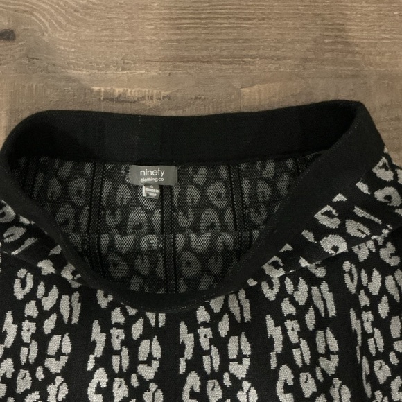Ninety Black and White A-Line Skirt Small - Picture 5 of 5